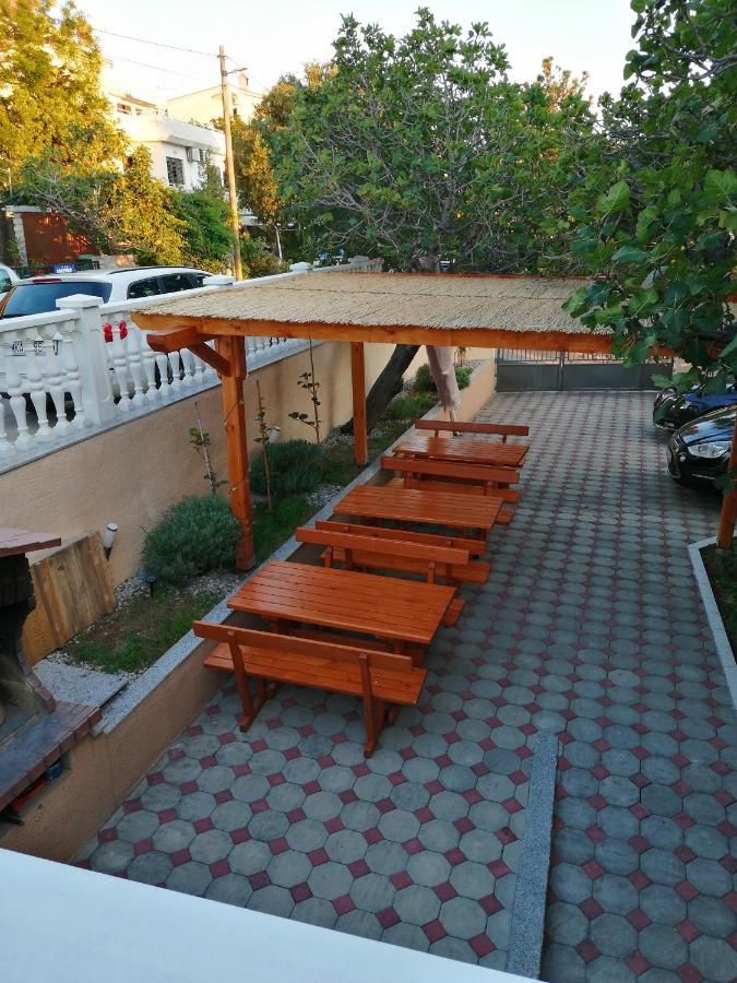 Apartmani Nada Klenovica Exterior foto