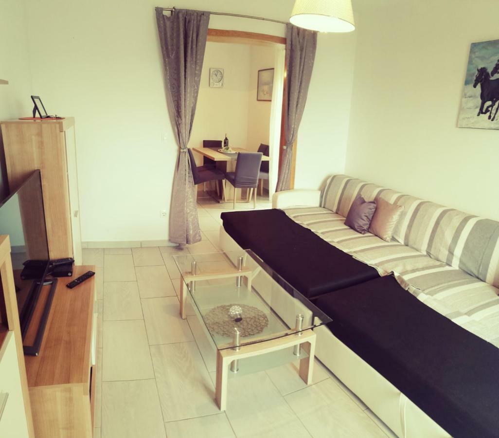 Apartmani Nada Klenovica Exterior foto