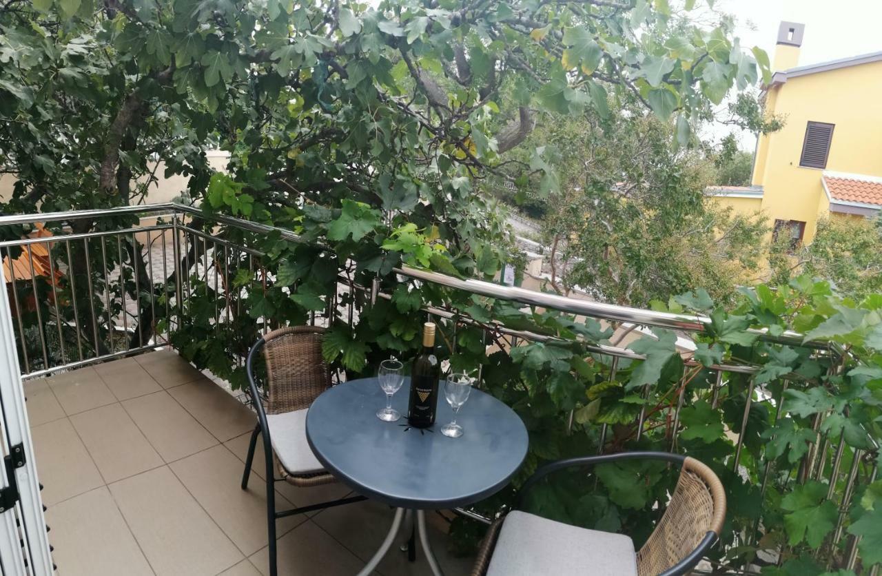 Apartmani Nada Klenovica Exterior foto